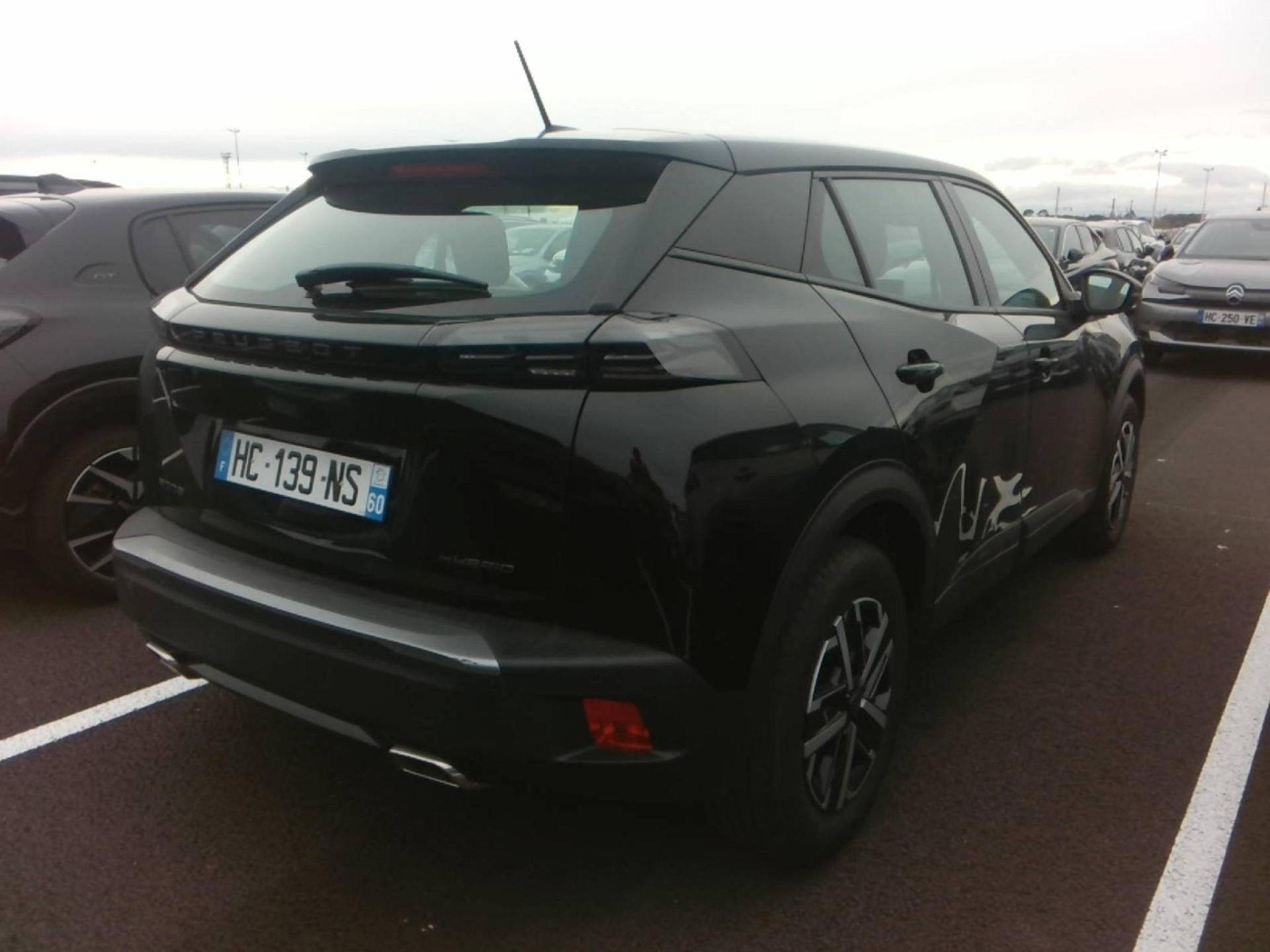 PEUGEOT 2008 Hybrid 145 ch e-DCS6 Style