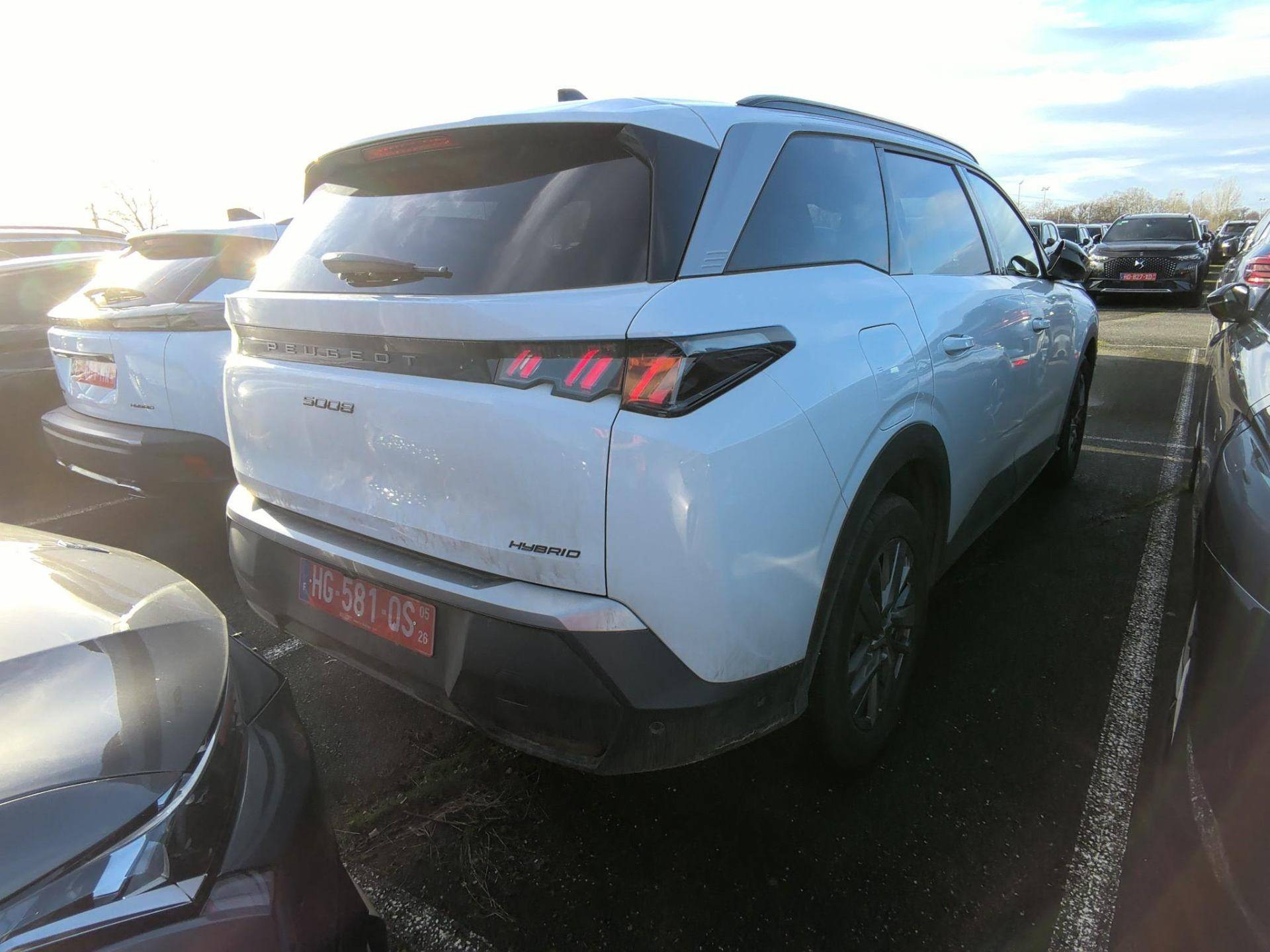 PEUGEOT 5008 ALLURE Hybrid 145 CV e-DCS6 