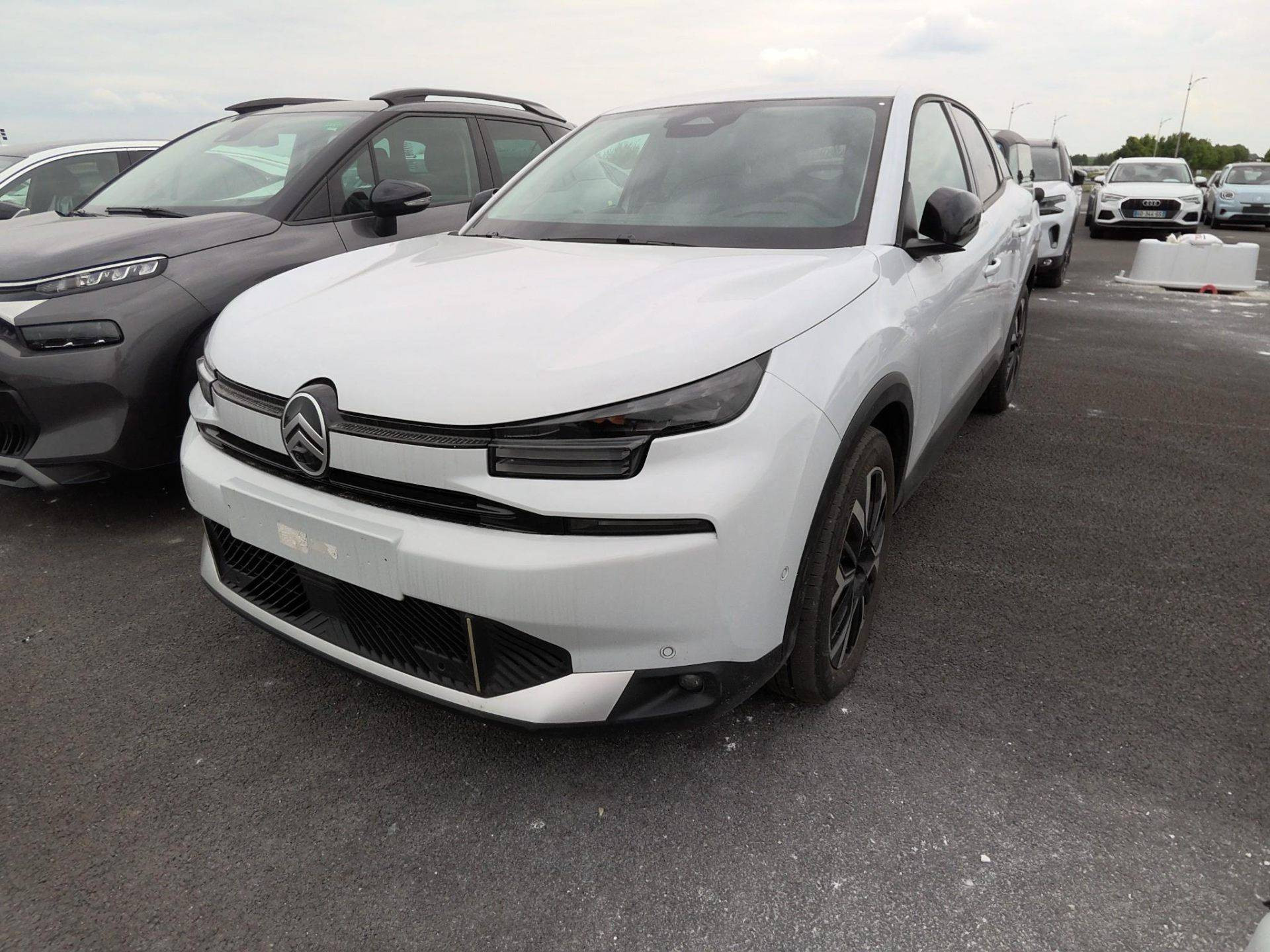 CITROEN C4 MAX HYBRID 136 CV e-DCS6