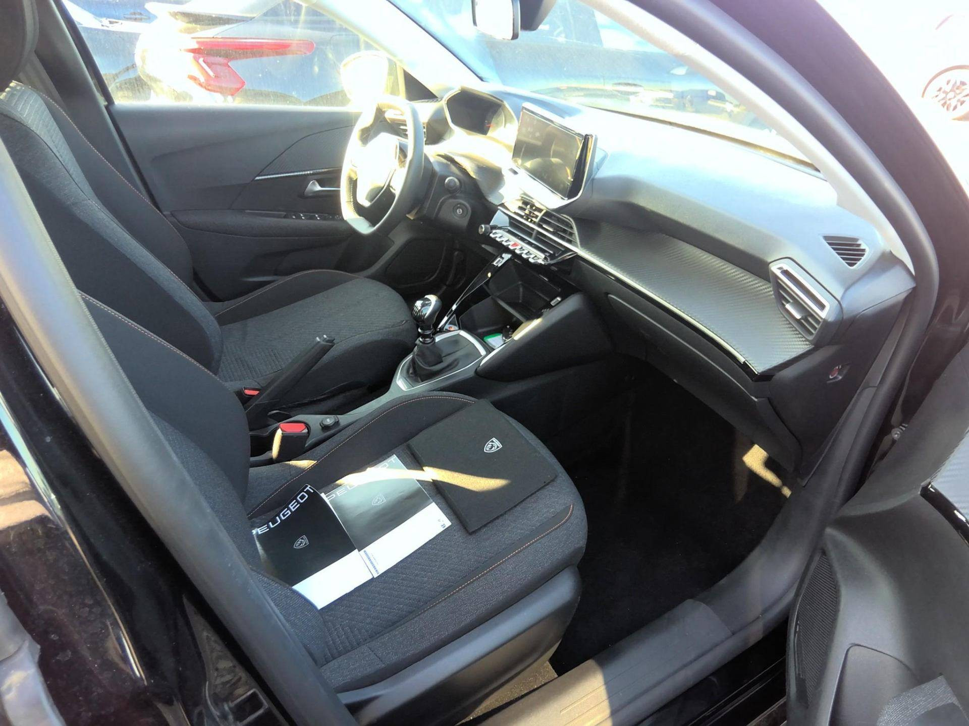 PEUGEOT 208 STYLE PURETECH 100 CV BVM 
