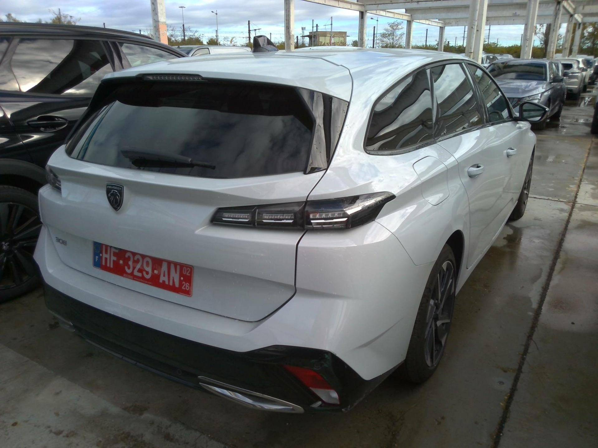 PEUGEOT 308 SW ALLURE Hybrid 145 CV e-DCS6 