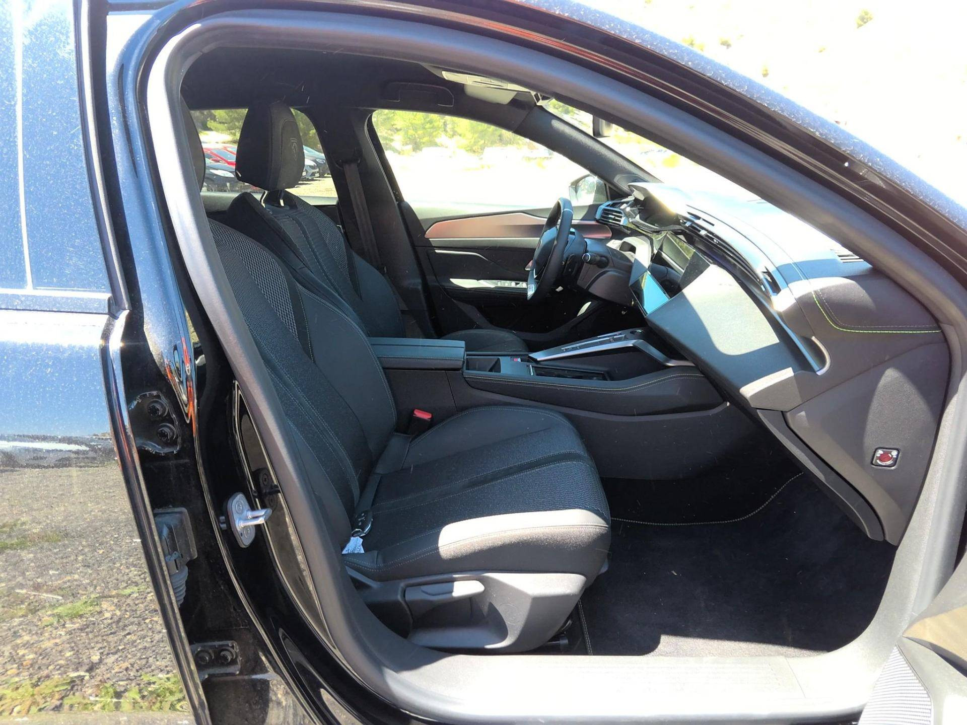 PEUGEOT 408 GT Hybrid 145 e-DCS6