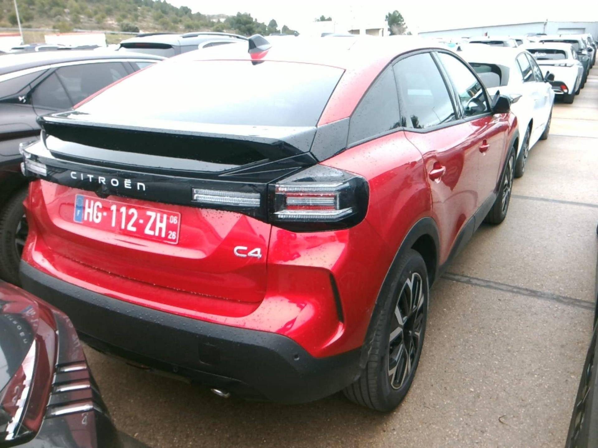 CITROEN C4 MAX Hybride 145 CV e-DCS6 