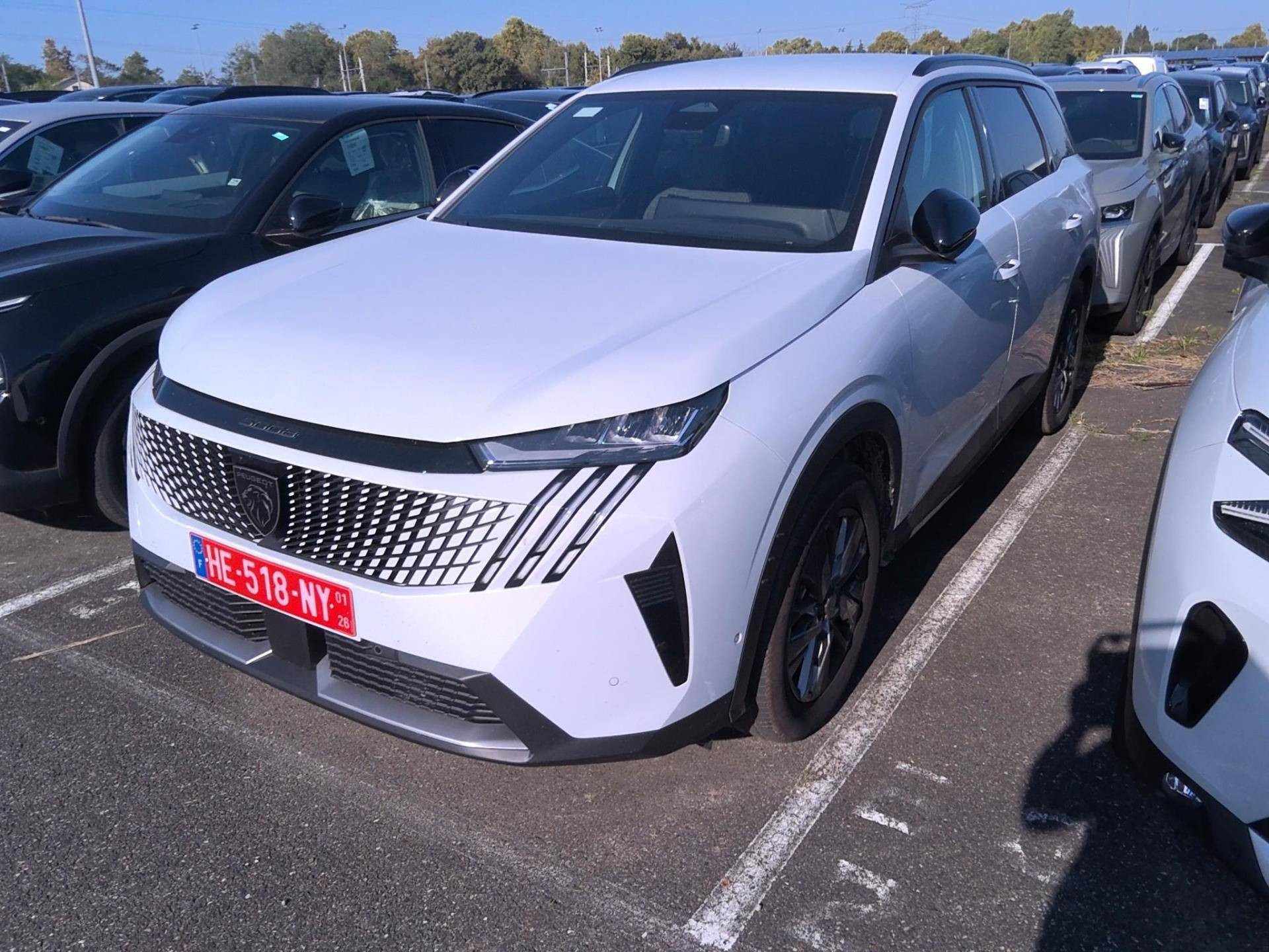 PEUGEOT 5008 ALLURE Hybrid 145 CV e-DCS6 